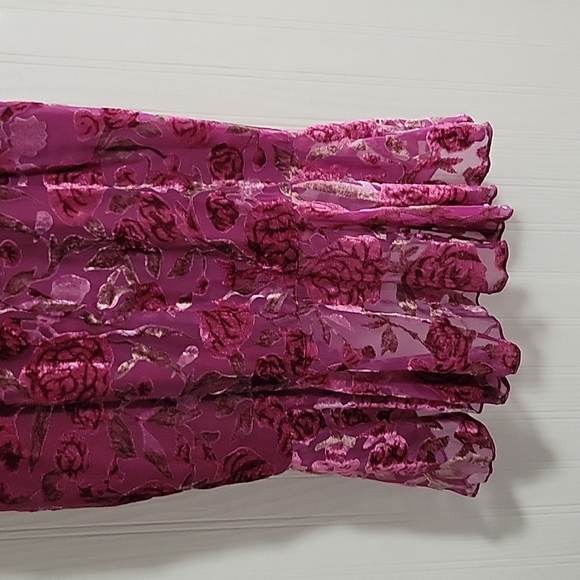 Lucy Paris dress - Picture 6 of 8